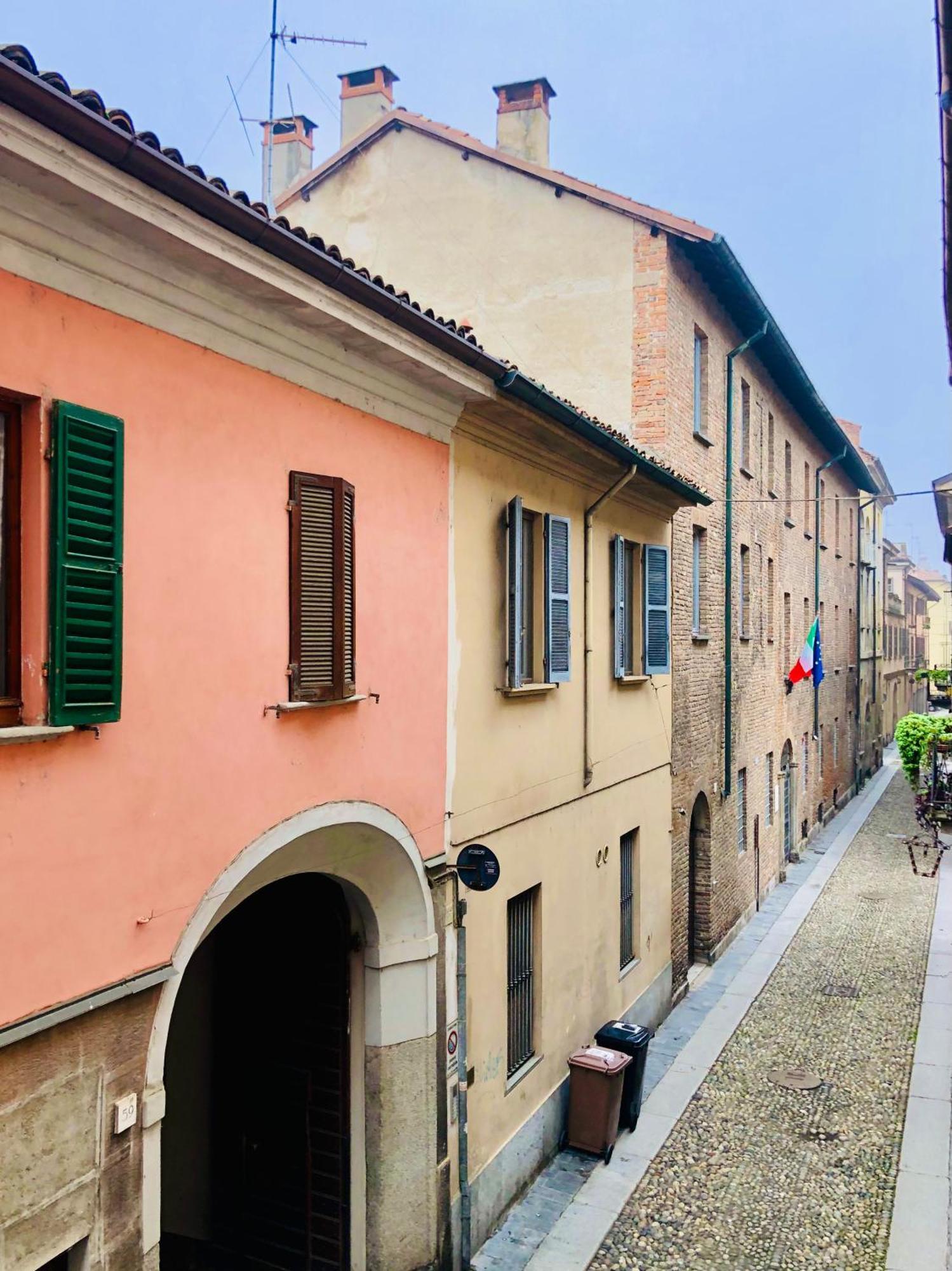 Lx Art House - City Center Pavia Exterior photo